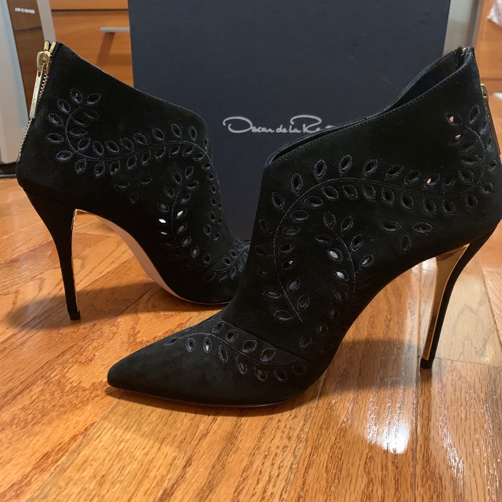 Oscar de la Renta heels